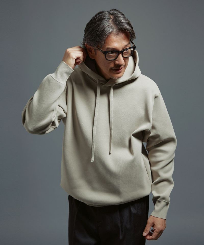 クリエイティブ・ニットパーカー【PLAY】