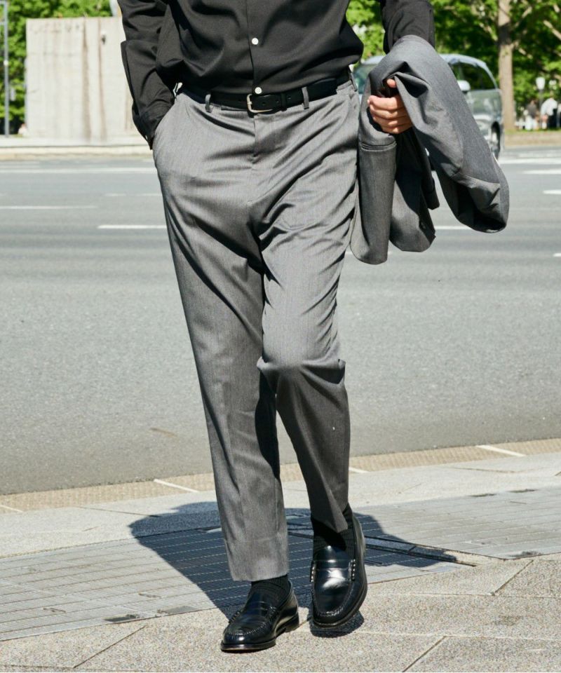 オーセンティック テーパードパンツ【FLAT】