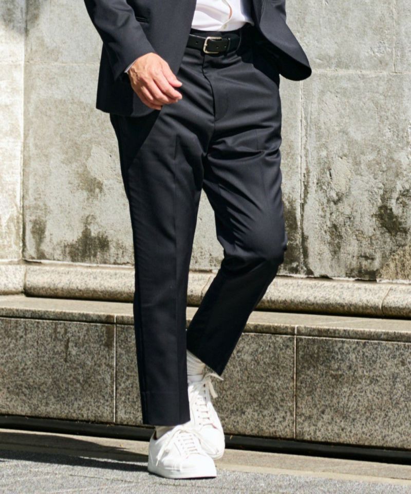 オーセンティック テーパードパンツ【FLAT】