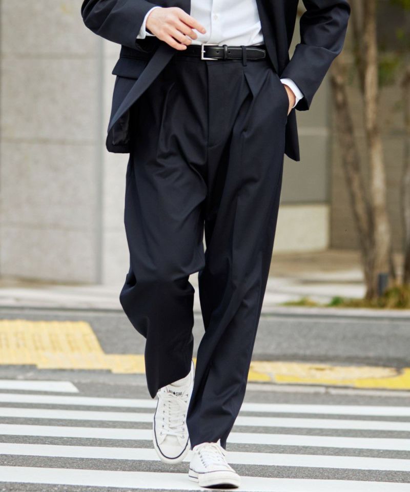 オーセンティック テーパードパンツ【PLAY】