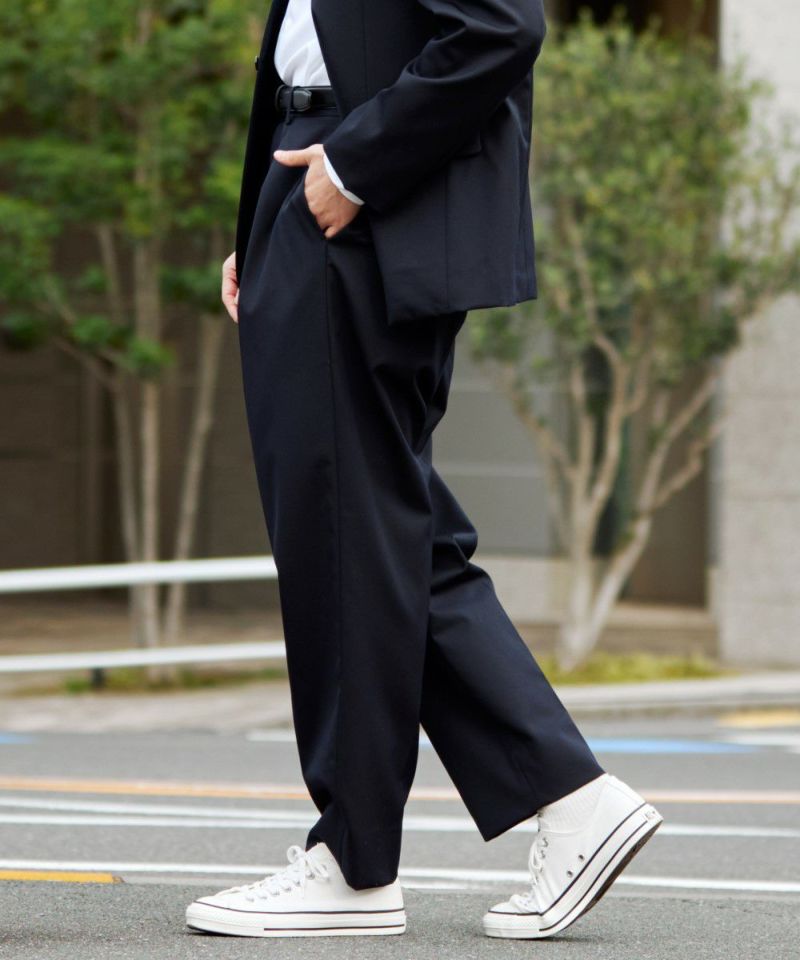 オーセンティック テーパードパンツ【PLAY】