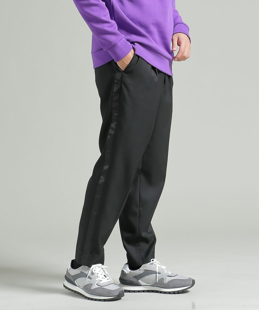 TRサージ ワンタック サイドラインスラックス【PLAY】