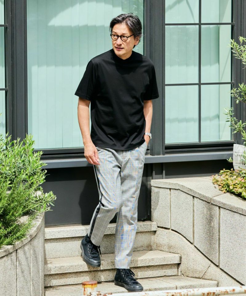 ワードローブTシャツ【FLAT】