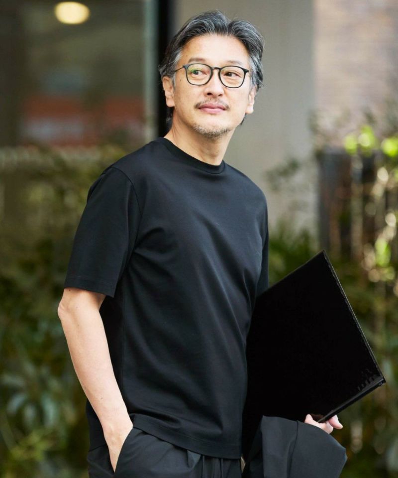 ワードローブTシャツ【PLAY】