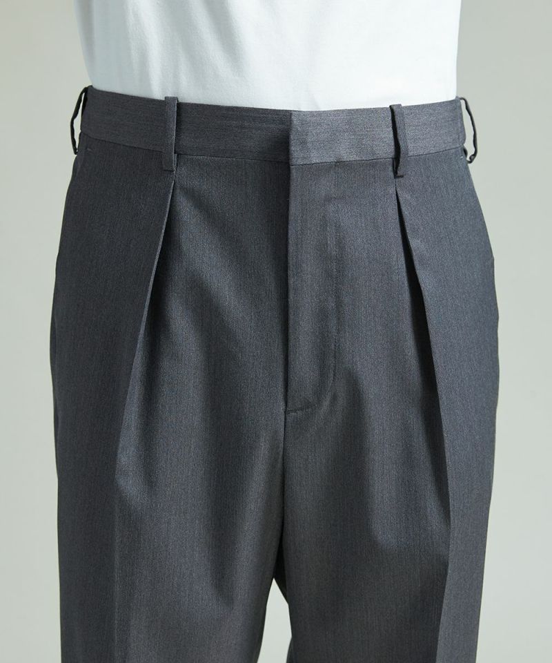 オーセンティック テーパードパンツ【PLAY】