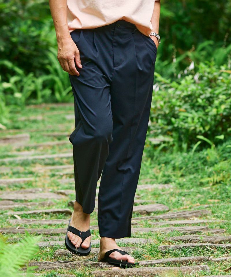 ハイブリッドウール ツータックイージースラックス【PLAY】