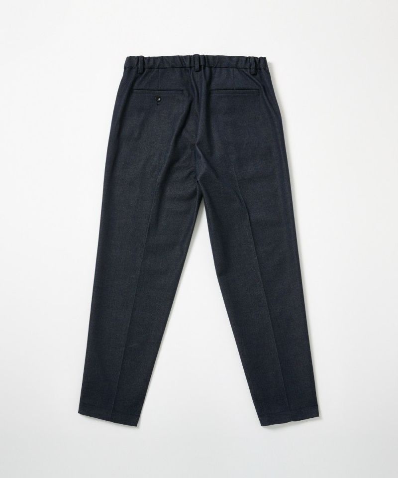 マーベラスデニム スリムテーパードスラックス【FLAT】